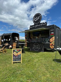 Pojízdný stánek (foodtruck) pojízdné občerstvení - 2