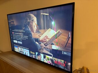Samsung DM65E - 65” Komerční Digitální Informační - 2