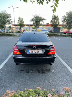 Mercedes-bens w211 E320 Avangard - 2