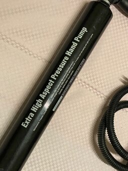 Pumpa na paddleboard 2 bar (32 PSI) - 2