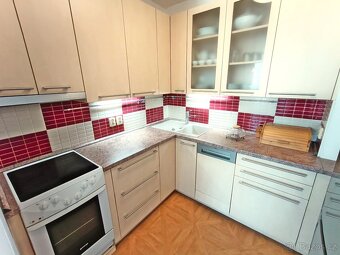 Pronájem bytu 3+kk 56 m² s lodžií - 2