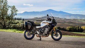 Yamaha Tracer 9 GT - Motopůjčovna Go Travel - 2