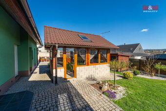 Prodej rodinného domu, 220 m², Strašice - 2