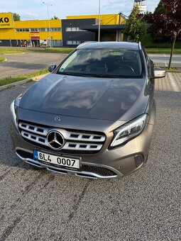 Prodám Mercedes-Benz GLA 180 2019 - 2