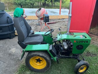 Malotraktor domácí výroby - 2