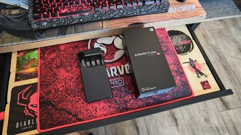 Prodám Xiaomi 15 ultra Black 16GB ram 512 GBR - 2