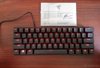 Razer Huntsman Mini (Purple Switch) - US INTL (Vada RGB, viz - 2