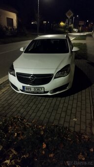 Insignia Sports Touer Combi - 2