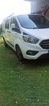 Prodám Ford transit Custom long 2.0 Eco Blue 130 k 6 míst - 2