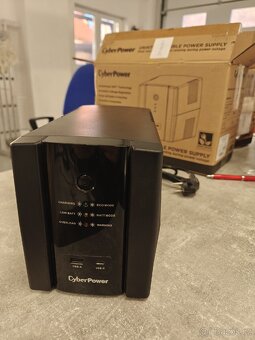 Záložní zdroj CyberPower UPS - 2