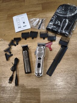 dva profesionální zastřihovače vlasů - 2
