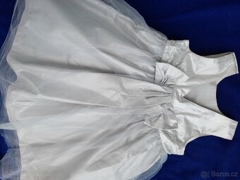 SLAVNOSTNI SATICKY 3 ROKY - 2