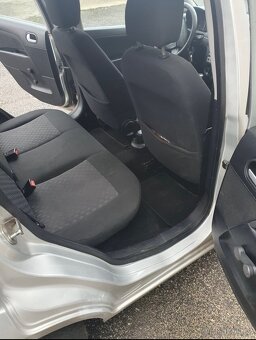 Ford fiesta 1.4 tdci - 2