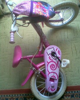 Dívčí kolo Wave - 2