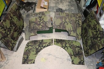 Trabant Tapecirunk vojenský DDR - 2