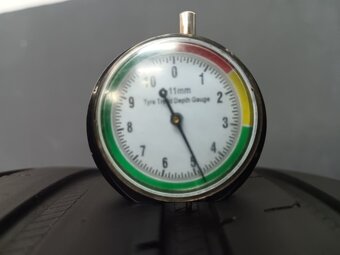 255/45 R18 GOODYEAR (2620) - 2