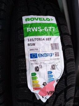 Zimní pneumatiky Rovelo - 2