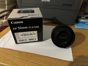Canon EOS 200D + 3 objektivy - 2