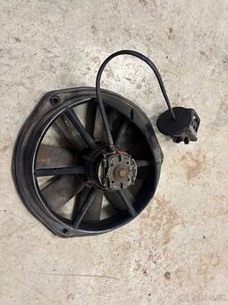 ventilator topeni w114/w115 - 2