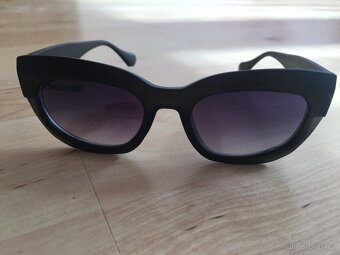 Moschino bryle Luxusni - 2