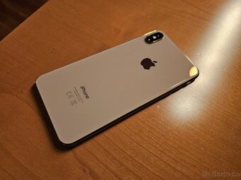 iPhone XS Max 256GB Gold na díly (deska) - 2