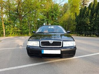 Octavia 1.8t AUM 2003 Elegance, nízký nájezd, po servisu - 2