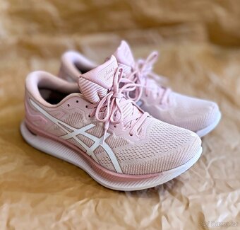 ASICS GlideRide Komfortní běžecké boty Unisex 43,5 - 2