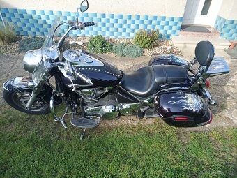 Kawasaki VN 2000 - 2