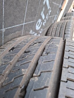 Alu kola Volvo 235/45/17 R17 + zánovní letní pneu Point S - 2