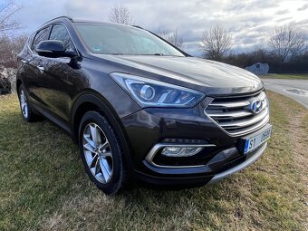 Hyundai Santa Fe 2,2 CRDi Blue premium 4WD - 2