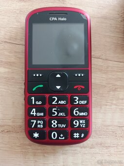 Mobilní telefon CPA Halo 21 Senior s nabíjecím stojánkem - 2