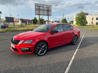 Škoda Octavia RS 2.0TSI 180Kw - 2