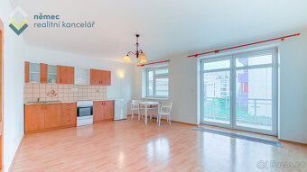 Pronájem, prostorný byt 1+kk s balkonem, 45 m², Poděbrady - 2