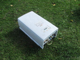 KOMBINOVANÝ PLYNOVÝ KOTEL PROTHERM 25KW - 2