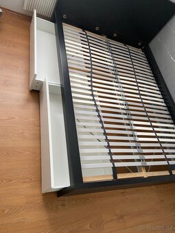Postel Malm 200x140 černá - 2