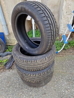 Letni pneu 215/55 ZR17 - 2