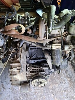 VW T4 Transporter 2.5 TDI 75kw 4x4 AXL - 2