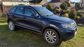 VW Touareg 3.0 V6 176kW 2011 rodinný - 2