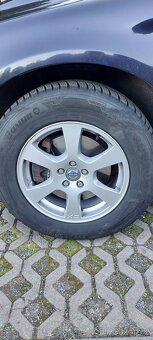 Originální alu kola Volvo XC 60 včetně zimních pneu - 2