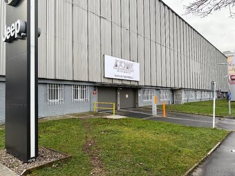 Pronájem garážového stání na Pankráci - 2