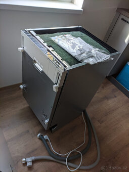 Vestavná myčka Mora IM 535 - 2