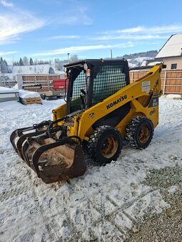 Smykovy nakladac komatsu sk818 utility - 2