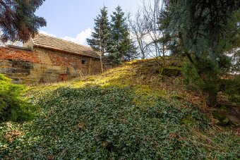 Prodej stavebního pozemku 946 m² Páleč - 2