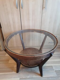 RETRO kulatý stůl - 2