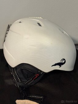 Lyžařská, snowboardová přilba - 2