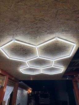 LED světlo do garáže, dílny - 2