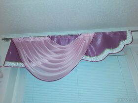 holčičí záclona - 2