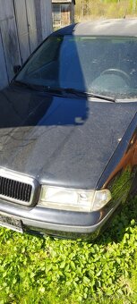 Škoda octavia 1.6 74 75 a 1.9 tdi prodám veškeré díly - 2