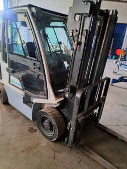 Prodám vzv UNICARRIERS 2,5t - 2