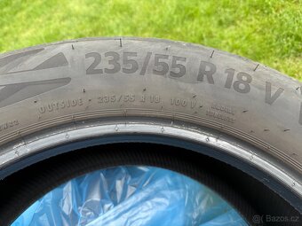Prodám letní pneu Continental EcoContact 6 235/55 R18 V - 2